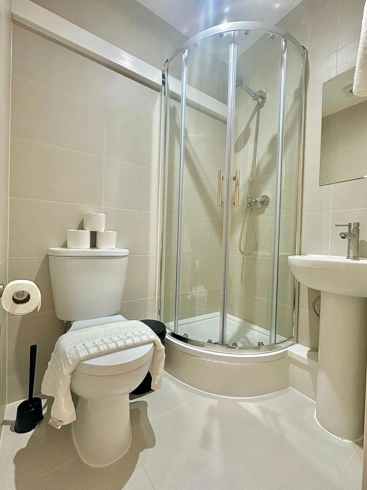 264 Rooms London Eksteriør bilde